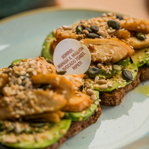 Avocado Toast Pollo